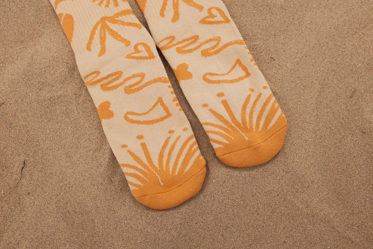 SUMMER MUSTARD BEIGE UNISEX SOCKS