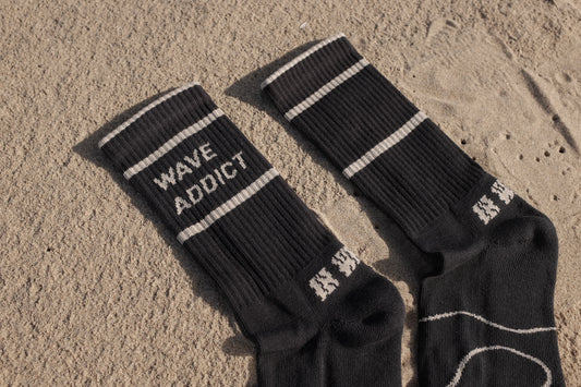 WAVE ADDICT BLACK SOCKS UNISEX
