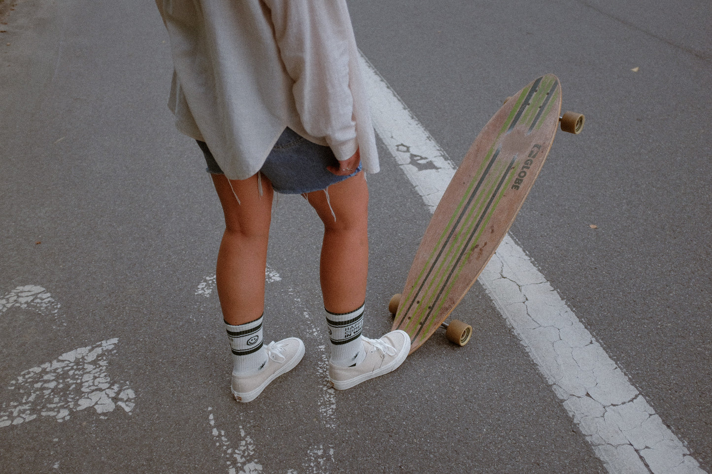 HAPPINESS GREEN OFF-WHITE SOCKS UNISEX