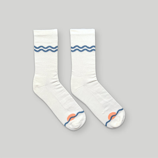SUNSET WAVES OCEAN BLUE OFF-WHITE SOCKS UNISEX